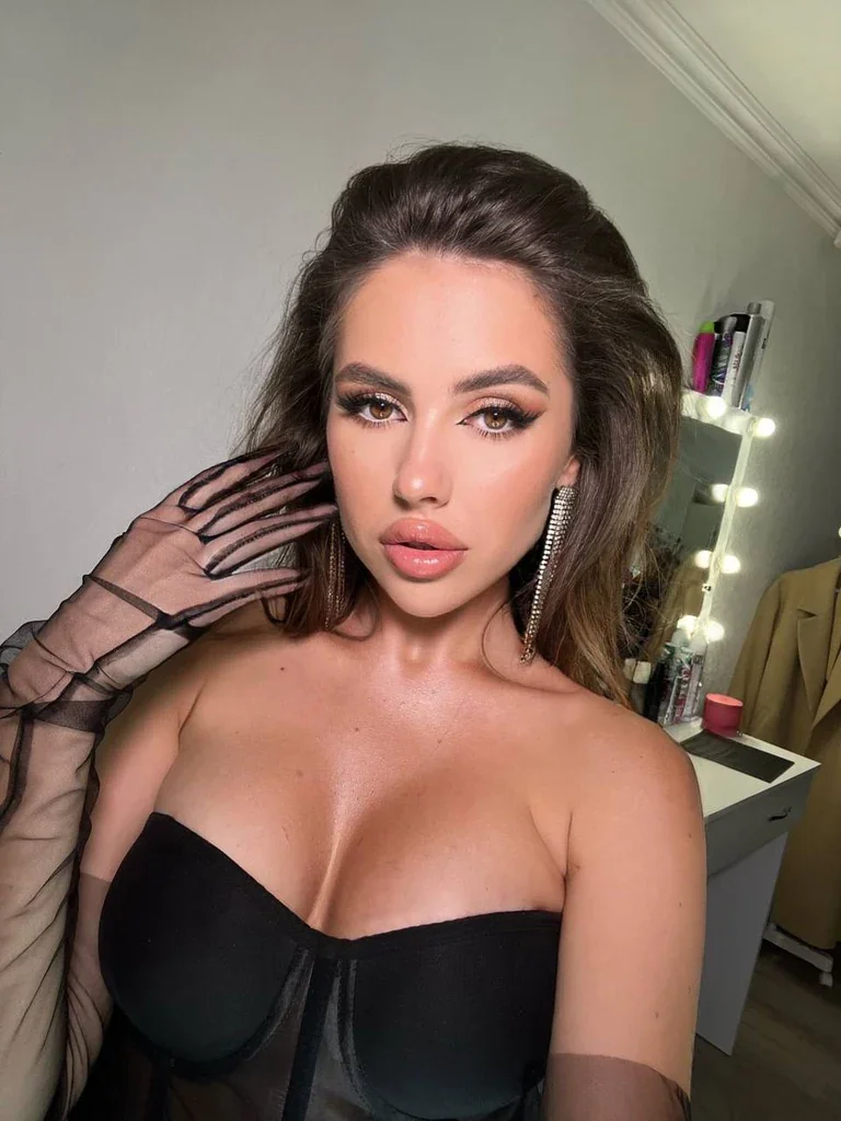 Elazığ Sivrice escort görseli